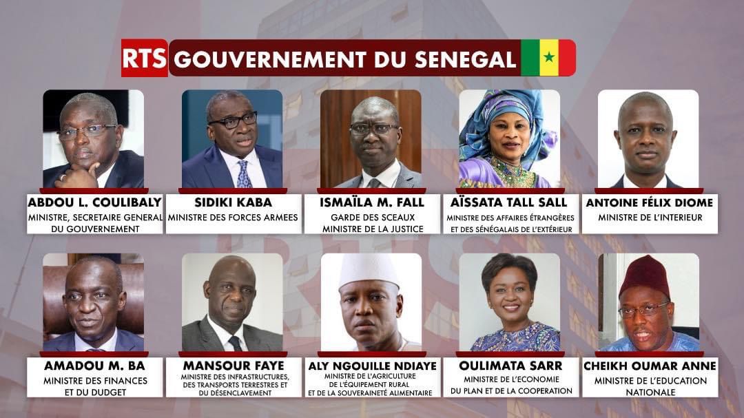 Le nouveau gouvernement en images