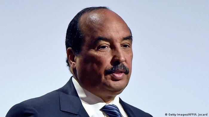 Mauritanie: l&rsquo;ex-président Aziz, inculpé pour corruption, recouvre la liberté
