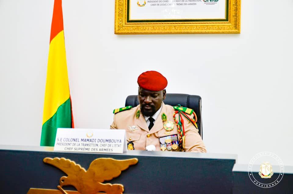 Guinée: la junte ordonne des poursuites judiciaires contre l&rsquo;ex-président Condé et plusieurs ex-ministres