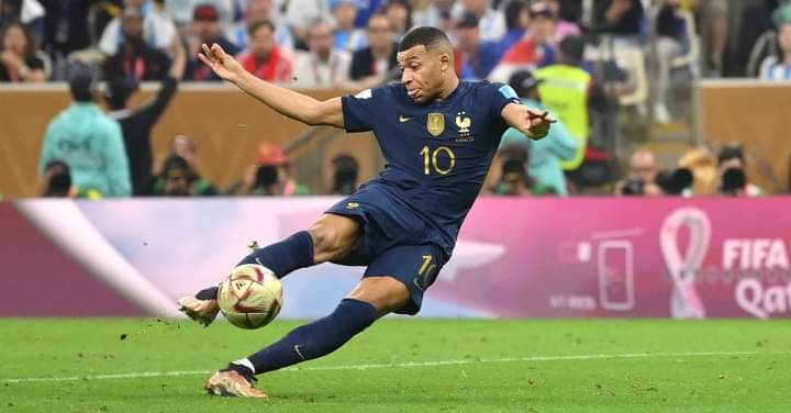 Mbappé arrache le titre de meilleur buteur