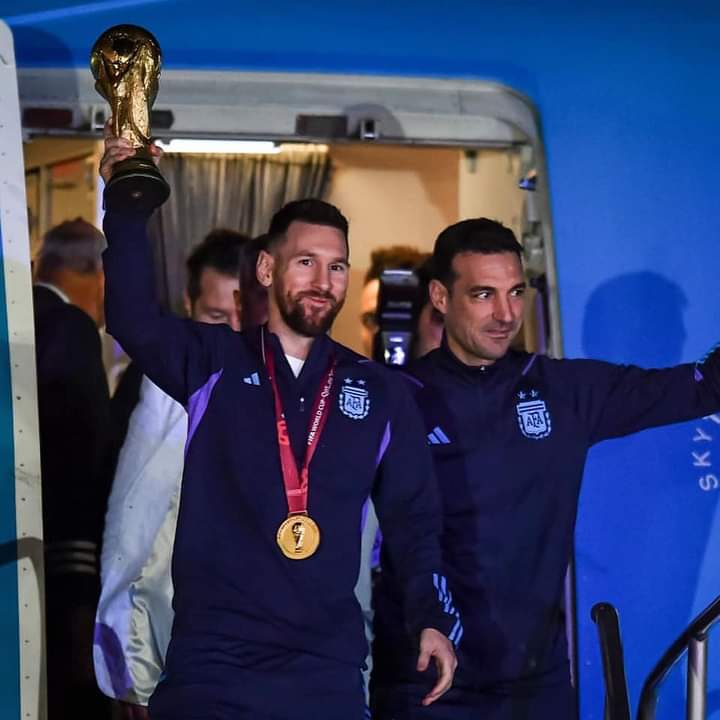 Arrivée des champions du monde à Buenos Aires (images)