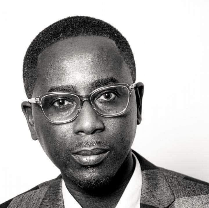 Le juge Mamadou Seck renvoie Pape Alé Niang en prison: le journaliste a décidé de reprendre sa grève de faim