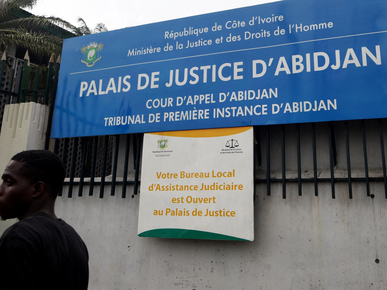 Côte d&rsquo;Ivoire: des peines de prison ferme pour des membres du PPA-CI