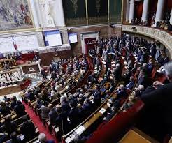 Réforme des retraites en France: les députés face aux motions de censure, le gouvernement dans l&rsquo;attente