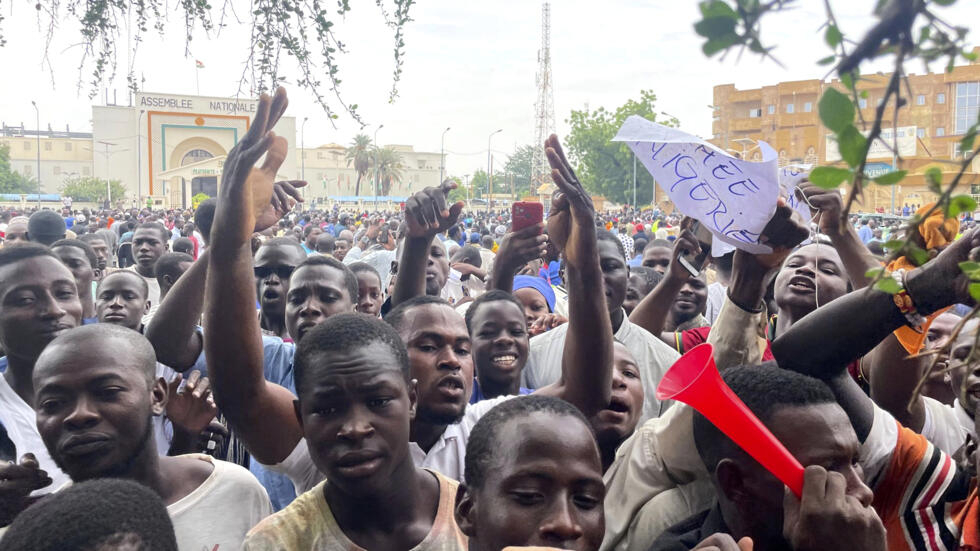 Sommet attendu de la Cédéao sur le Niger : les putschistes forment un gouvernement