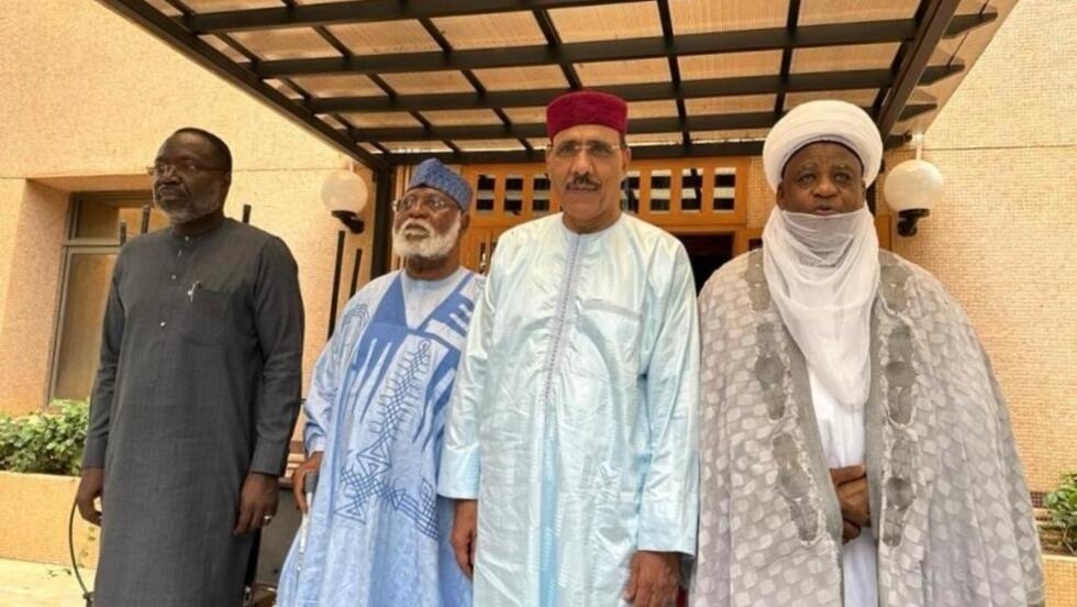 Détention de M. Bazoum au Niger: la Cour de justice de la Cédéao saisie, son avocat demande sa libération immédiate