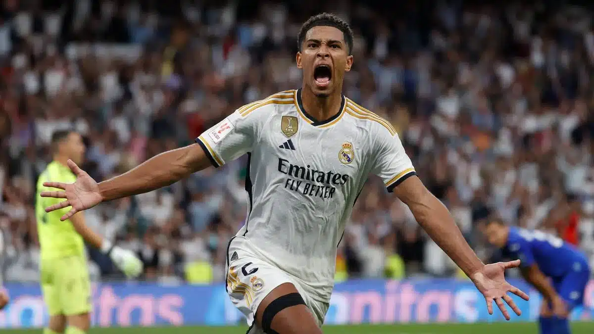 Liga : le Real Madrid renverse le Barça dans le Clasico grâce à un doublé de Jude Bellingham