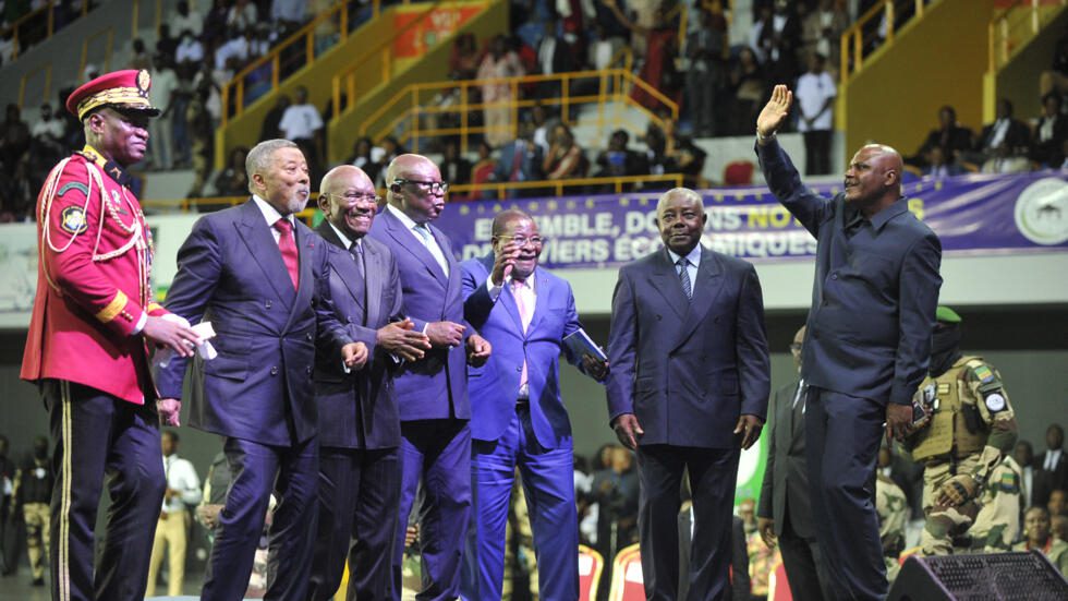 Dialogue national au Gabon: les rapports finaux présentés à tous les participants